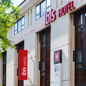 Hotel Ibis Centre Pont De L'europe, Aviñón